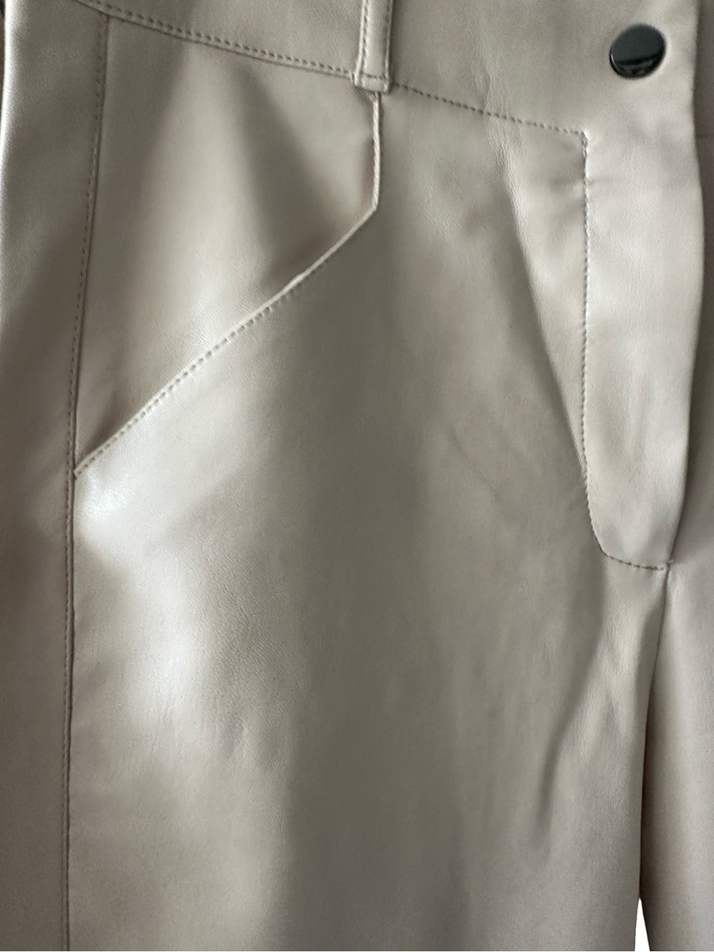 ESQUALO Straight-Leg Faux Leather Pants in Light Beige - Picture 4 of 8